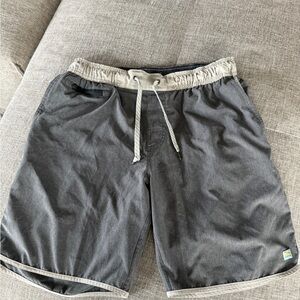 Vuori Banks Shorts L